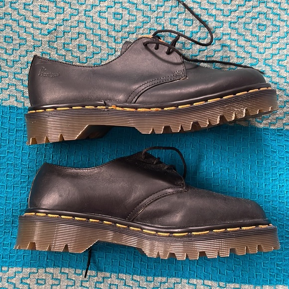 Black Doc Martens Plain Toe Derby. - Picture 3 of 7